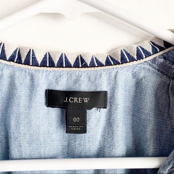 J. Crew Washed Chambray Dress Sleeveless Embroidery Classic Style 00 Hamptons - Picture 5 of 13